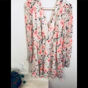 Long Sleeved Floral Backless Dress